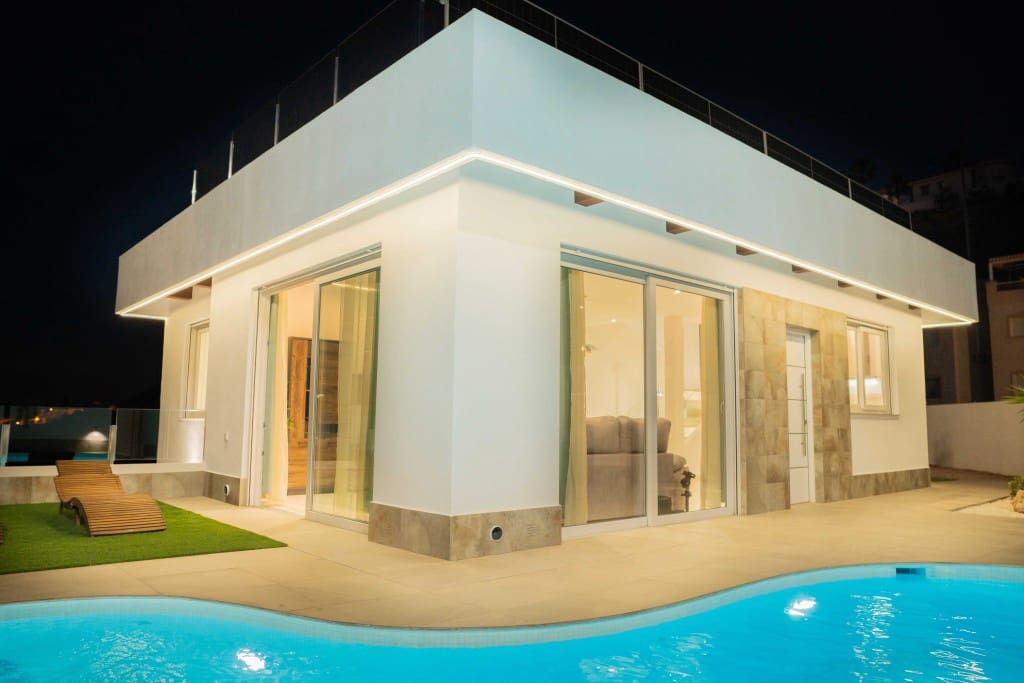 3 makuuhuone Huvila myytävänä paikassa Ciudad Quesada - 598 000 € (Ref: 9845956)