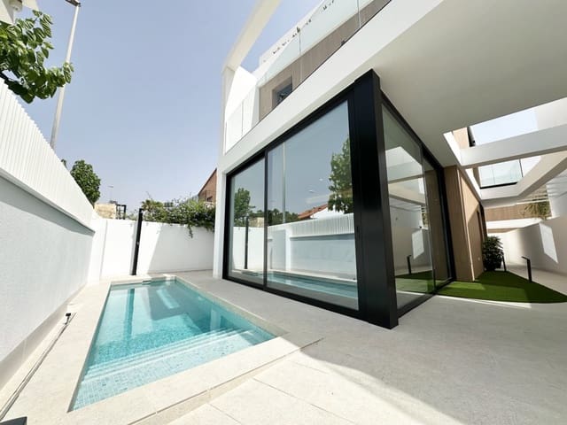 3 quarto Moradia para venda em Torre de la Horadada, Pilar de la Horadada - 589 000 € (Ref: 9845983)