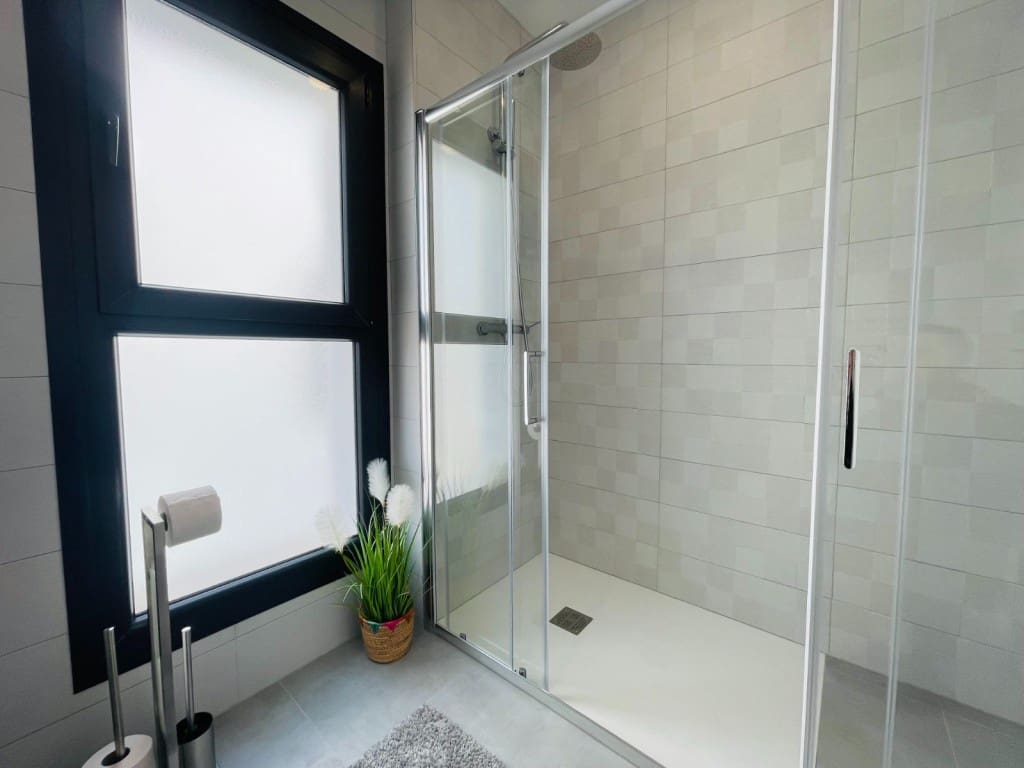 5 chambre Villa/Maison à vendre à Torrevieja - 1 200 000 € (Ref: 9846004)