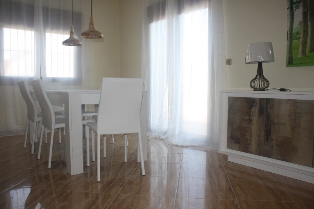 3 soverom Villa til salgs i Torrevieja - € 550 000 (Ref: 9846054)