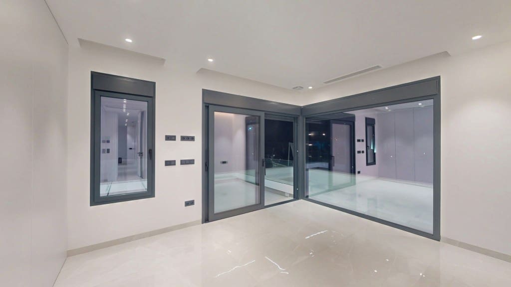 Chalet de 3 habitaciones en Finestrat en venta - 1.200.000 € (Ref: 9846110)