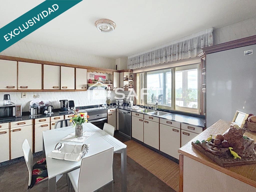 5 camera da letto Villa in vendita in A Estrada con piscina garage - 359.000 € (Rif: 9849253)