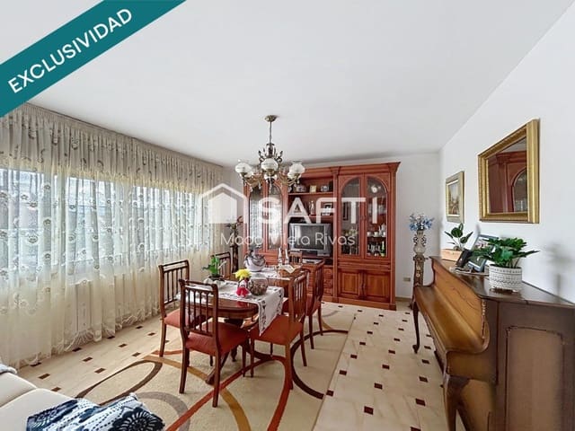 5 soverom Villa til salgs i A Estrada med svømmebasseng garasje - € 359 000 (Ref: 9849253)