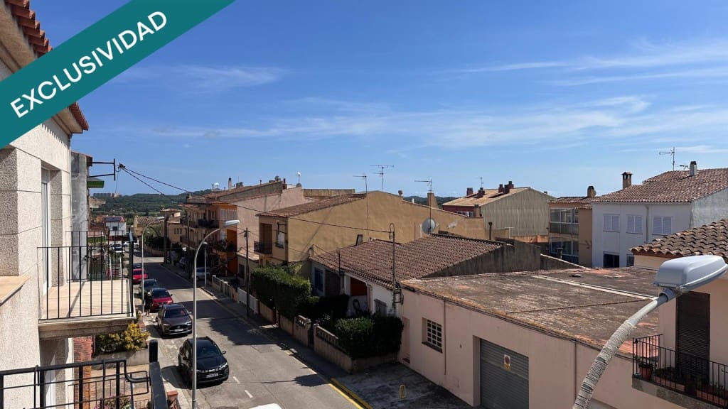 3 bedroom Apartment for sale in Calella de Palafrugell - € 185,000 (Ref: 9849254)