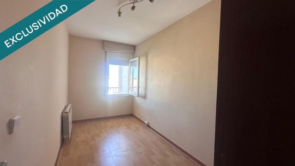 3 bedroom Apartment for sale in Calella de Palafrugell - € 185,000 (Ref: 9849254)