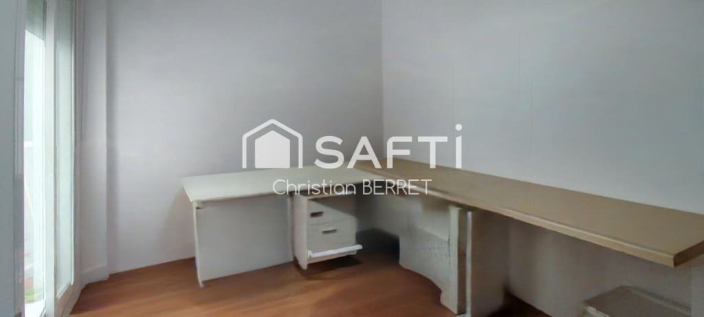 3 bedroom Apartment for sale in Favara - € 170,000 (Ref: 9849256)