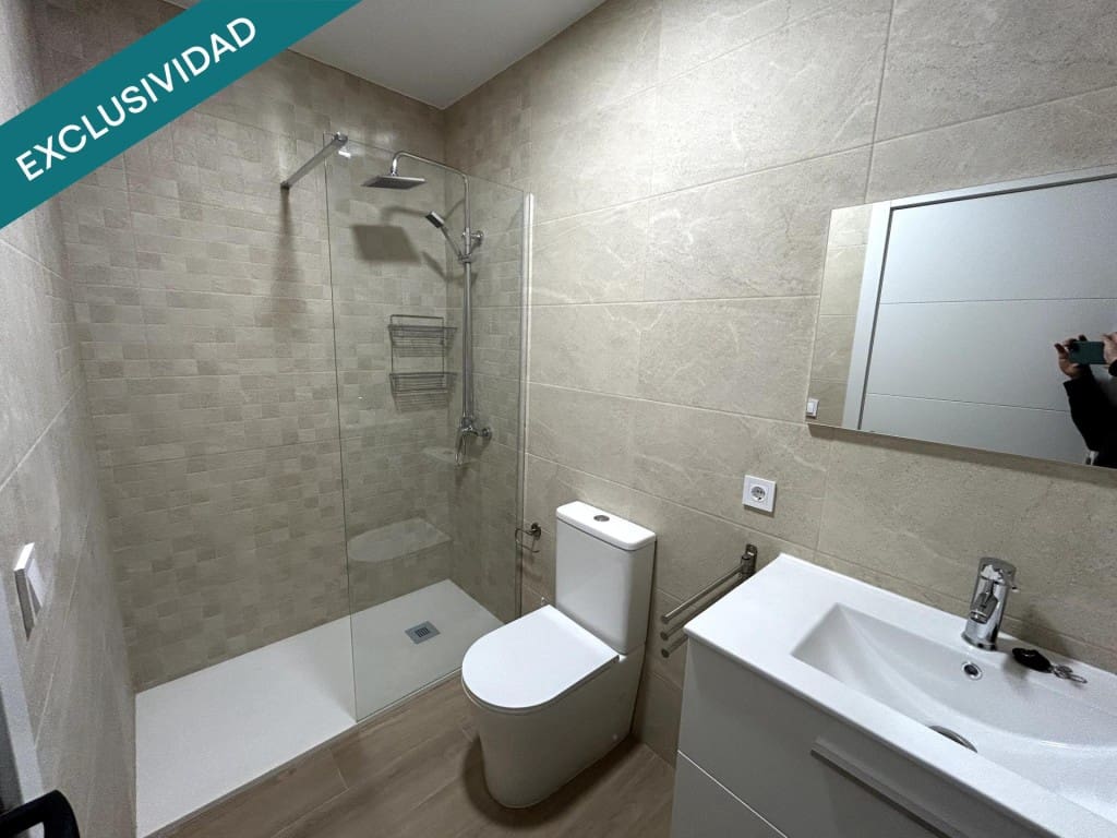 2 bedroom Apartment for sale in Castello de la Plana - € 109,900 (Ref: 9849257)