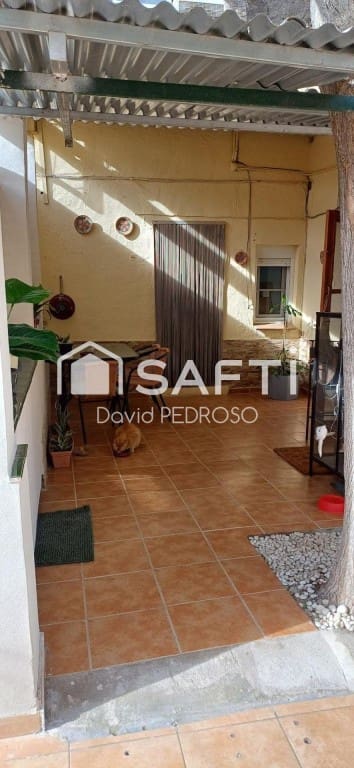 4 bedroom Terraced Villa for sale in Sant Jaume d'Enveja with garage - € 186,534 (Ref: 9849260)