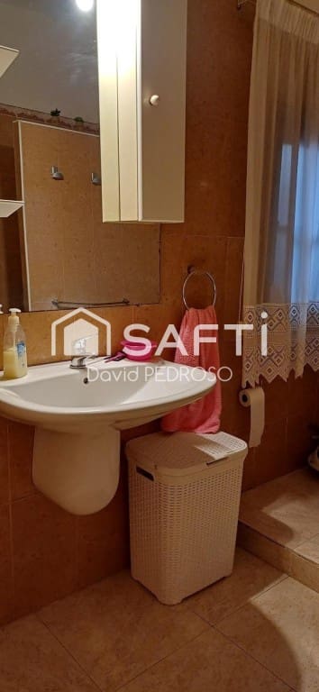 4 bedroom Terraced Villa for sale in Sant Jaume d'Enveja with garage - € 186,534 (Ref: 9849260)