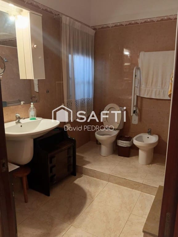 4 bedroom Terraced Villa for sale in Sant Jaume d'Enveja with garage - € 186,534 (Ref: 9849260)