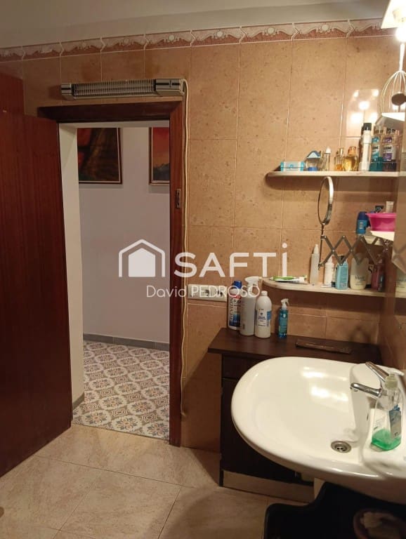 4 bedroom Terraced Villa for sale in Sant Jaume d'Enveja with garage - € 186,534 (Ref: 9849260)
