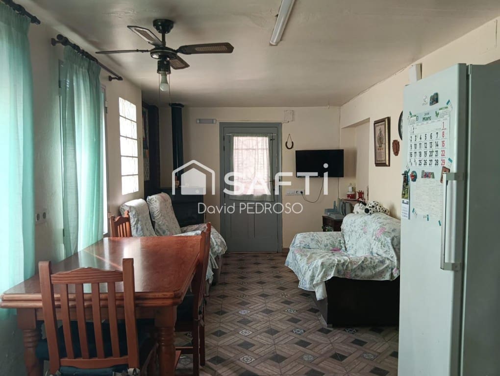 4 bedroom Terraced Villa for sale in Sant Jaume d'Enveja with garage - € 186,534 (Ref: 9849260)