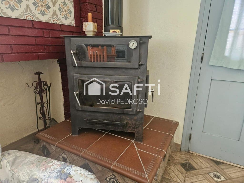 4 bedroom Terraced Villa for sale in Sant Jaume d'Enveja with garage - € 186,534 (Ref: 9849260)
