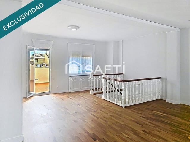 4 makuuhuone Rivitalo myytävänä paikassa Puçol mukana 
autotalli - 447 000 € (Ref: 9849263)