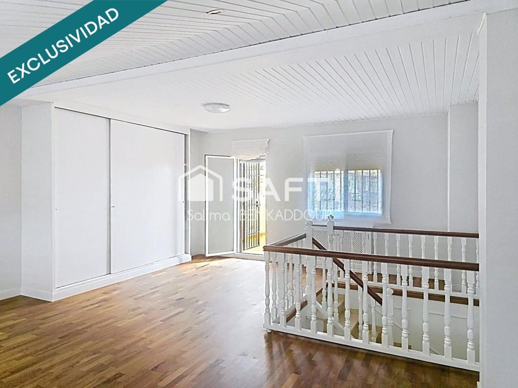 4 makuuhuone Rivitalo myytävänä paikassa Pucol mukana 
autotalli - 447 000 € (Ref: 9849263)