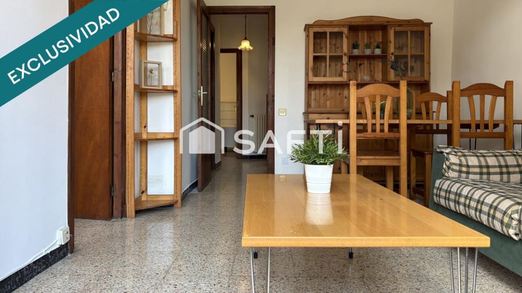 3 soveværelse Lejlighed til salg i Hostalric - € 119.000 (Ref: 9851105)