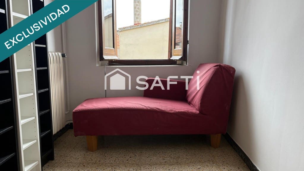 3 soveværelse Lejlighed til salg i Hostalric - € 119.000 (Ref: 9851105)