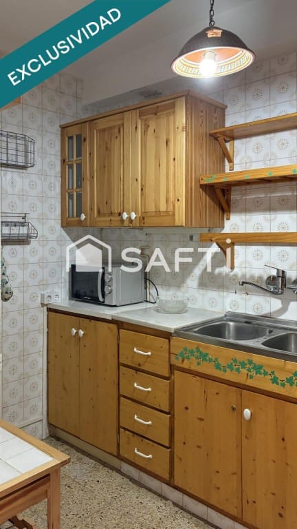 3 soveværelse Lejlighed til salg i Hostalric - € 119.000 (Ref: 9851105)