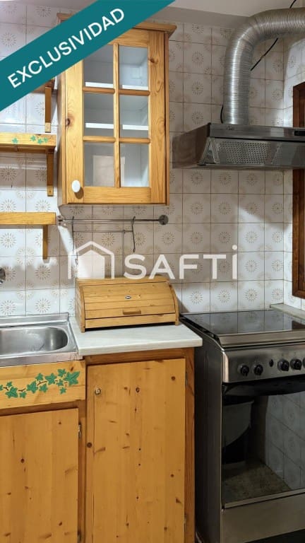 3 soveværelse Lejlighed til salg i Hostalric - € 119.000 (Ref: 9851105)