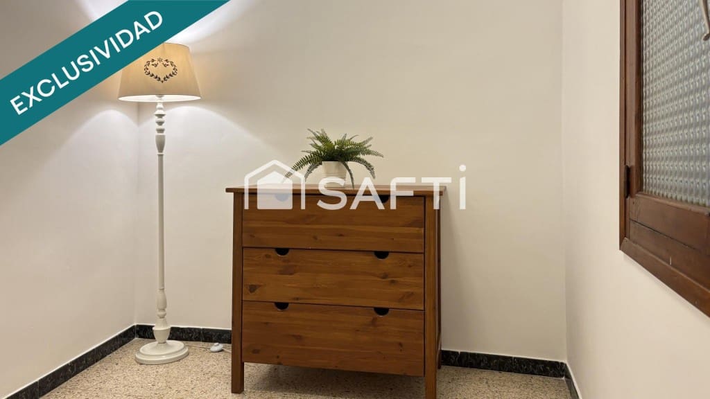 3 soveværelse Lejlighed til salg i Hostalric - € 119.000 (Ref: 9851105)