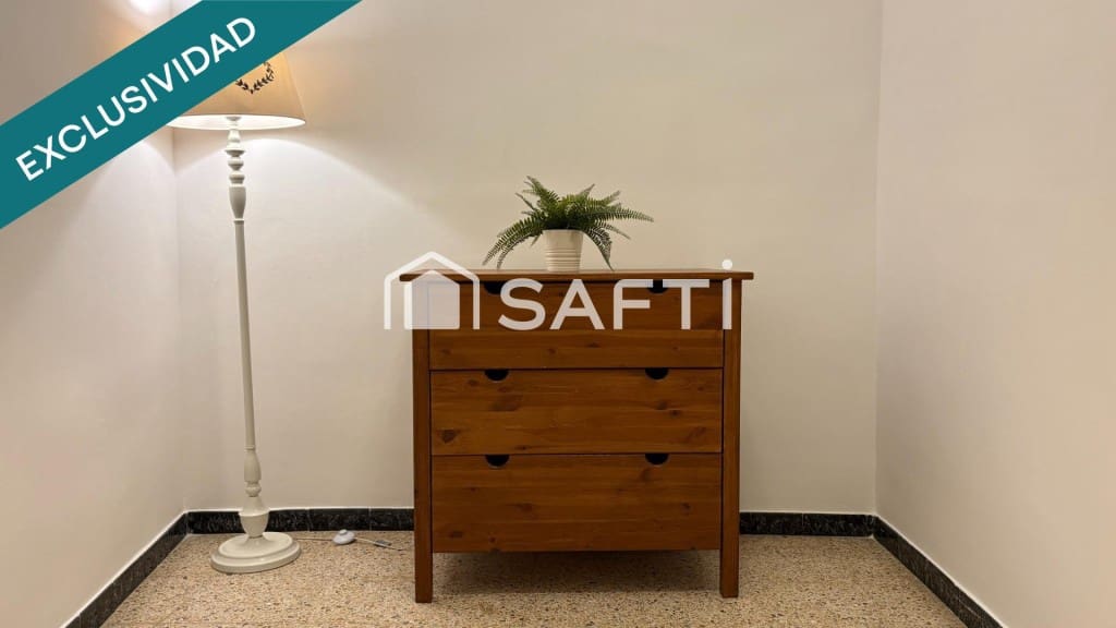 3 soveværelse Lejlighed til salg i Hostalric - € 119.000 (Ref: 9851105)