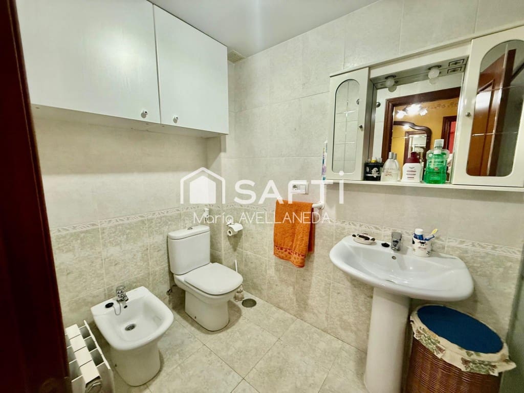 1 bedroom Apartment for sale in Valencia de Don Juan with garage - € 69,000 (Ref: 9851107)