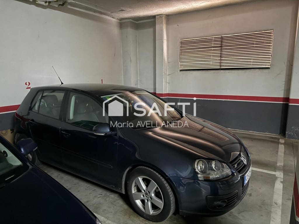 1 bedroom Apartment for sale in Valencia de Don Juan with garage - € 69,000 (Ref: 9851107)