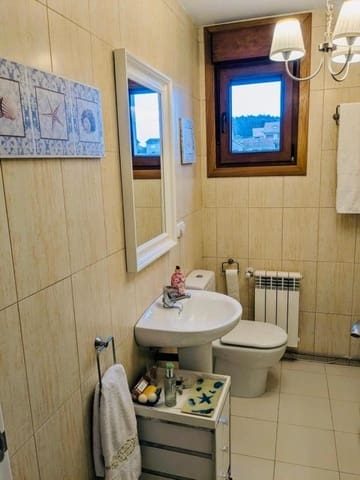 5 soverom Rekkehus til salgs i Sanxenxo med svømmebasseng garasje - € 480 000 (Ref: 9851111)