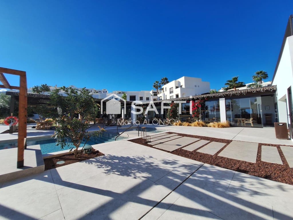 2 soverom Leilighet til salgs i Mojacar med svømmebasseng - € 299 000 (Ref: 9851113)