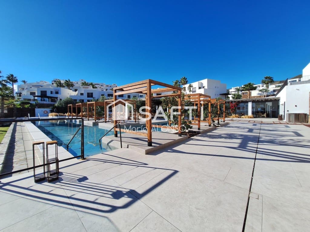 2 soverom Leilighet til salgs i Mojacar med svømmebasseng - € 299 000 (Ref: 9851113)
