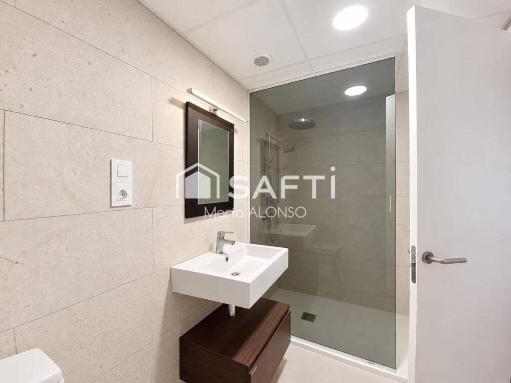 2 soverom Leilighet til salgs i Mojacar med svømmebasseng garasje - € 299 000 (Ref: 9851113)