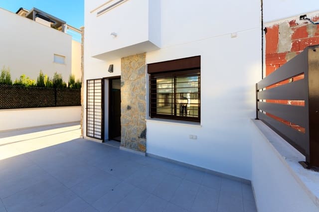 3 soveværelse Rækkehus til salg i Pilar de la Horadada ciudad, Pilar de la Horadada med swimmingpool - € 354.900 (Ref: 9852414)