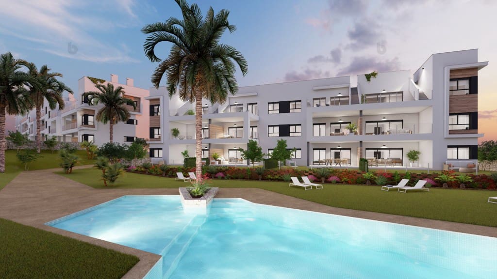 3 bedroom Flat for sale in Pinar de Campoverde with pool - € 329,900 (Ref: 9852595)