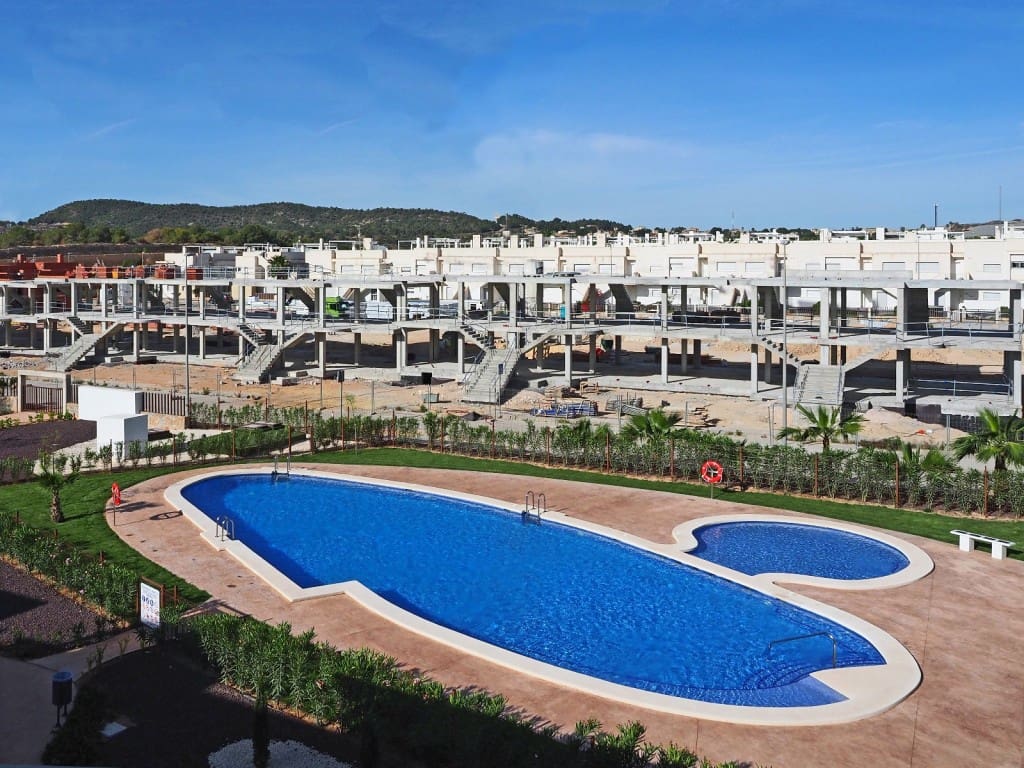 2 soverom Villa til salgs i Orihuela Costa med svømmebasseng - € 269 900 (Ref: 9852664)