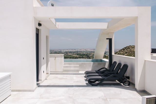 4 chambre Villa/Maison à vendre à Ciudad Quesada, Rojales avec piscine - 599 000 € (Ref: 9852735)