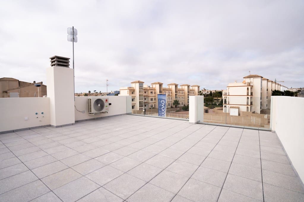 3 soverom Villa til salgs i Pilar de la Horadada med svømmebasseng - € 355 000 (Ref: 9852736)