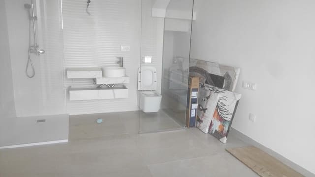 2 quarto Apartamento para venda em Cala de Finestrat, Finestrat com piscina - 275 000 € (Ref: 9852898)