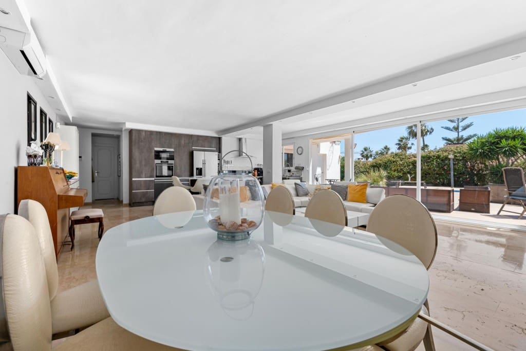 7 soveværelse Finca/Landehus til salg i El Chaparral - € 1.350.000 (Ref: 9852948)