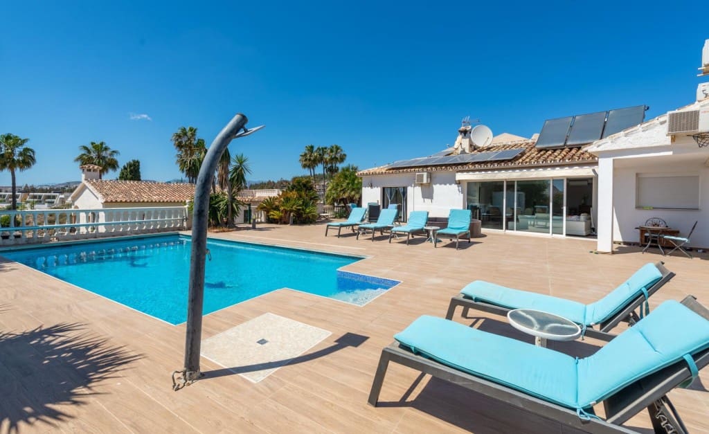 7 soveværelse Finca/Landehus til salg i El Chaparral - € 1.350.000 (Ref: 9852948)