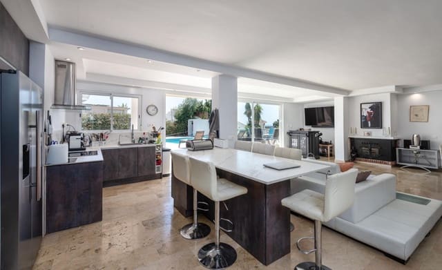 7 soveværelse Finca/Landehus til salg i El Chaparral, Mijas - € 1.350.000 (Ref: 9852948)