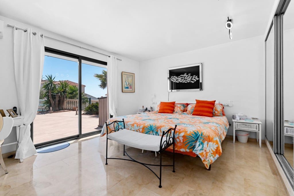 7 soveværelse Finca/Landehus til salg i El Chaparral - € 1.350.000 (Ref: 9852948)