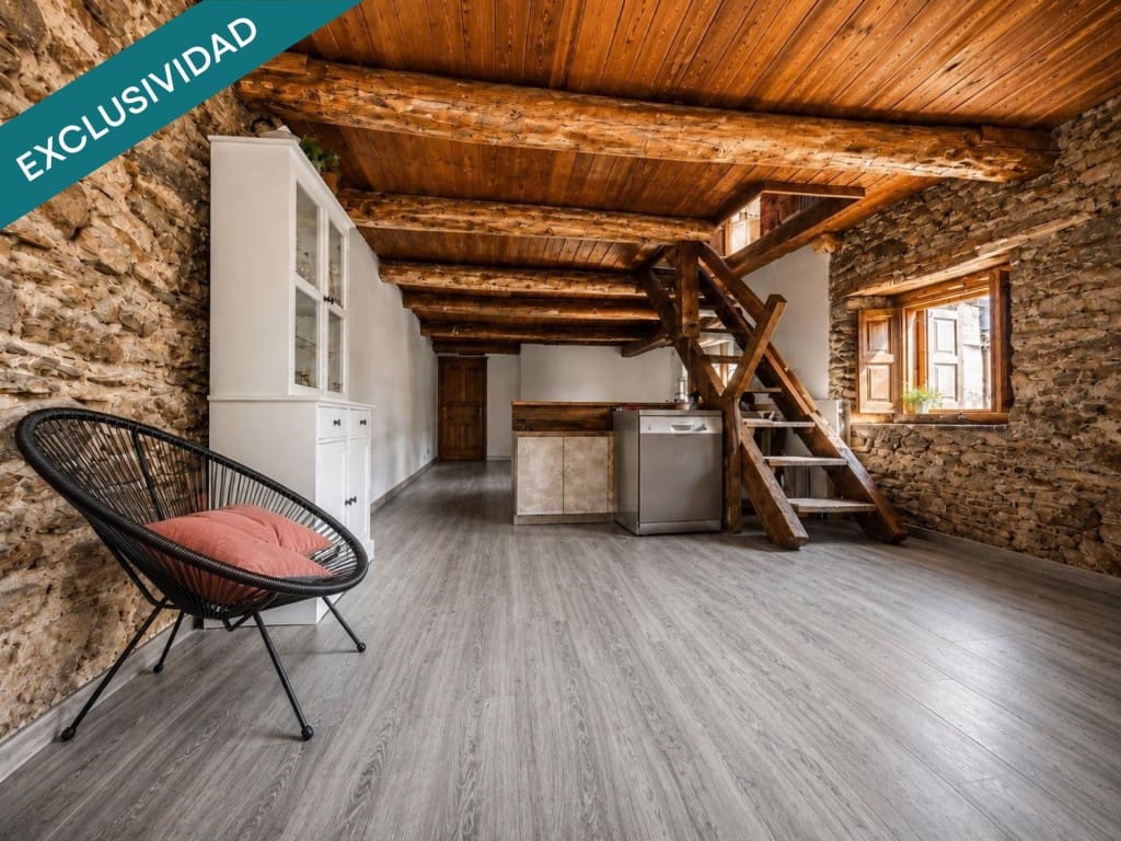 4 soveværelse Rækkehus til salg i Santa Marina del Sil - € 120.000 (Ref: 9852949)