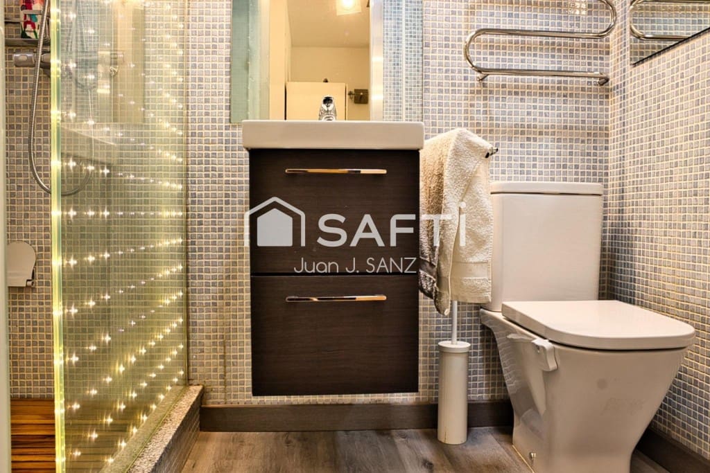 1 slaapkamer Appartement te koop in San Sebastian de los Reyes met garage - € 456.000 (Ref: 9852950)