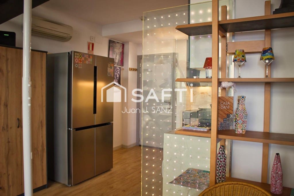 1 slaapkamer Appartement te koop in San Sebastian de los Reyes met garage - € 456.000 (Ref: 9852950)