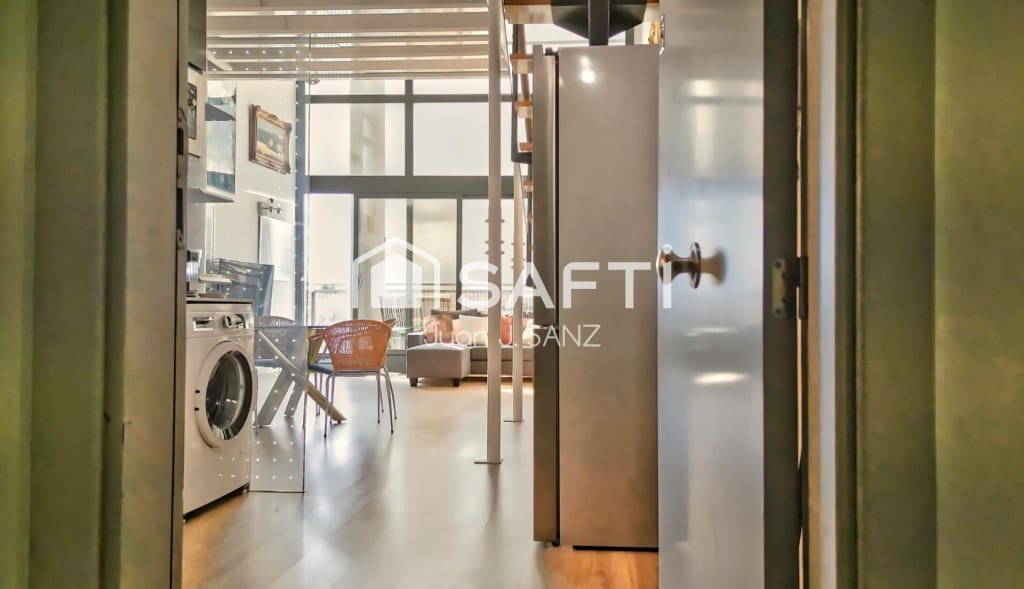 1 slaapkamer Appartement te koop in San Sebastian de los Reyes met garage - € 456.000 (Ref: 9852950)