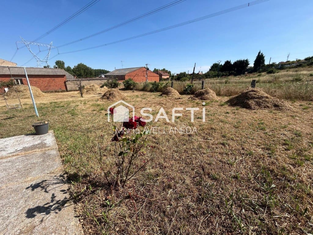 3 camera da letto Finca/Casa di Campagna in vendita in Benavides con garage - 80.000 € (Rif: 9852959)