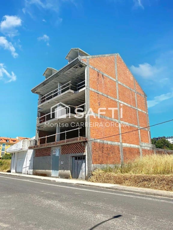 Bauplatz zu verkaufen in Santa Comba - 330.000 € (Ref: 9855267)