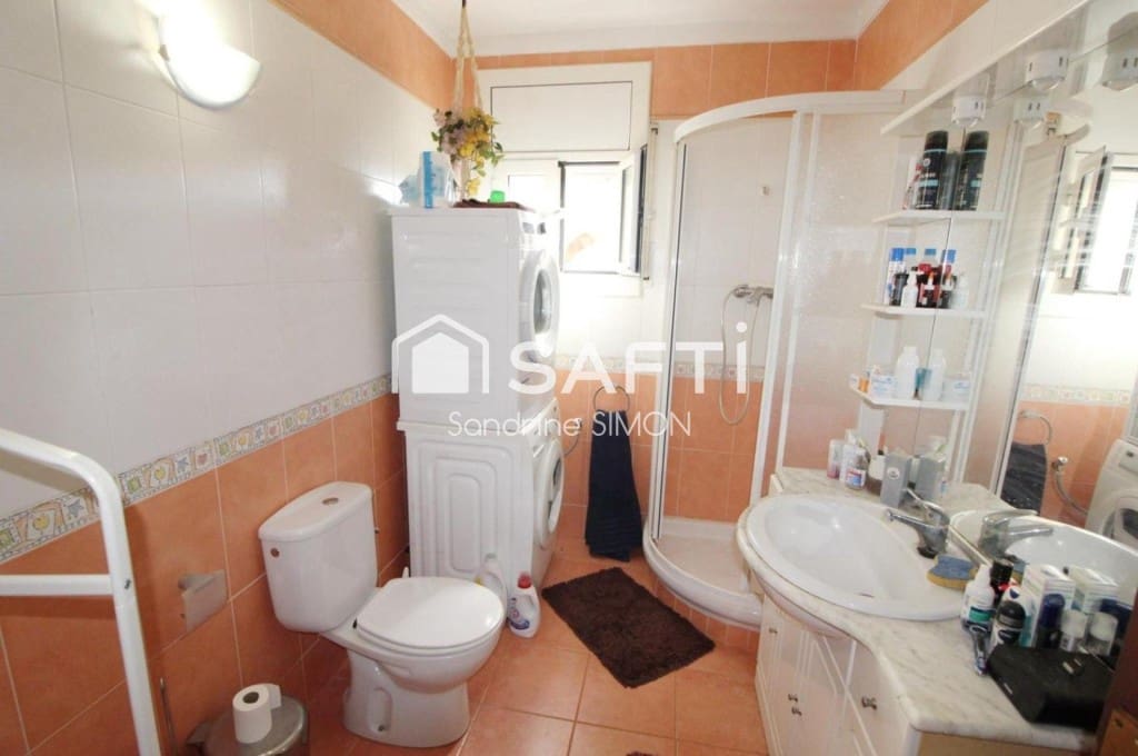 4 bedroom Villa for sale in Vidreres with pool garage - € 315,000 (Ref: 9855268)