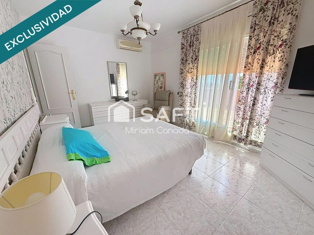 4 soveværelse Villa til salg i Calafell med garage - € 360.000 (Ref: 9855271)