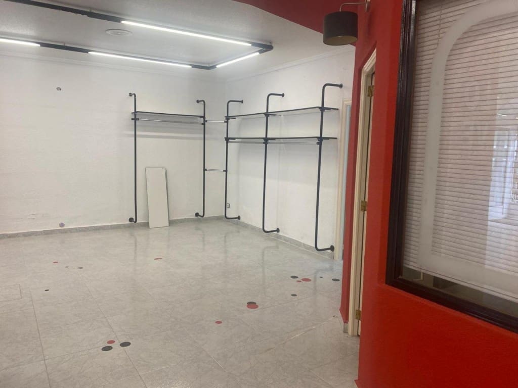 Local Comercial en Elda en venta - 105.000 € (Ref: 9855274)